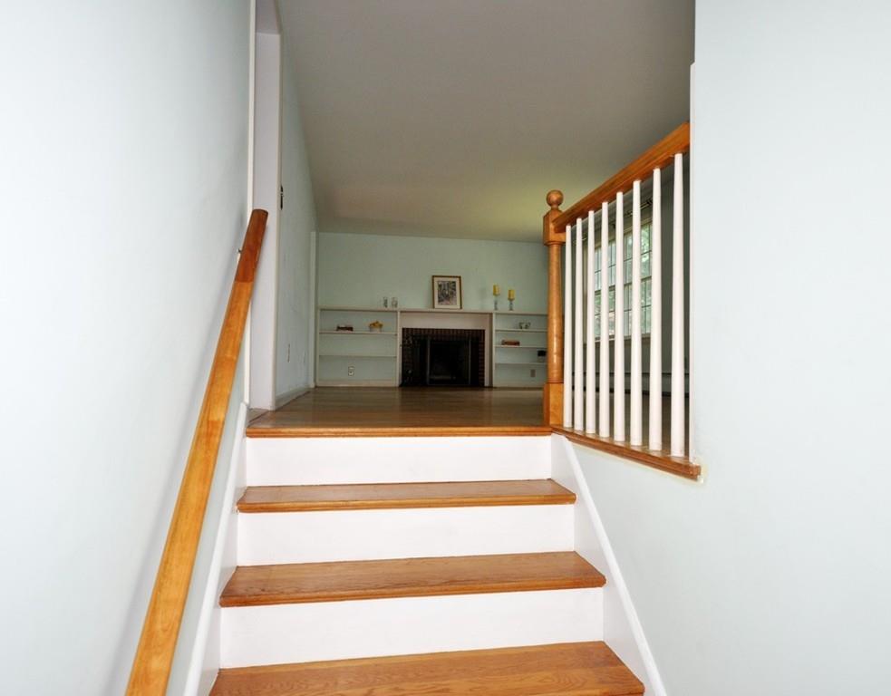5 Doris Road Acton, MA 01720 - Photo 7 of 26 Gallery Image 7