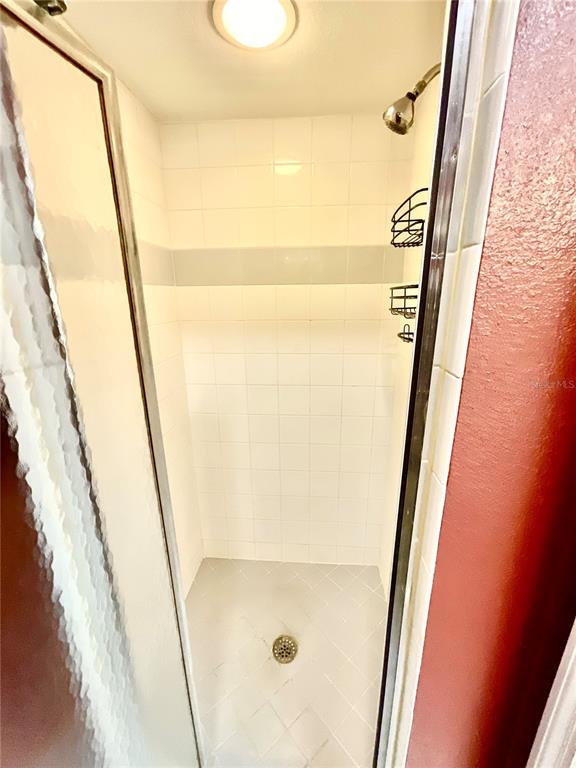 9211 Jake's Path Largo, FL 33771 - Photo 27 of 40