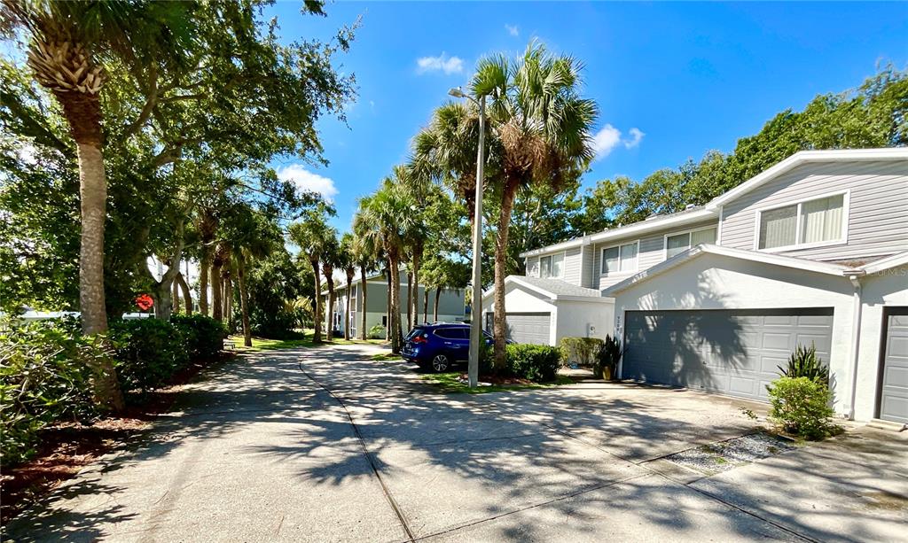 9211 Jake's Path Largo, FL 33771 - Photo 37 of 40