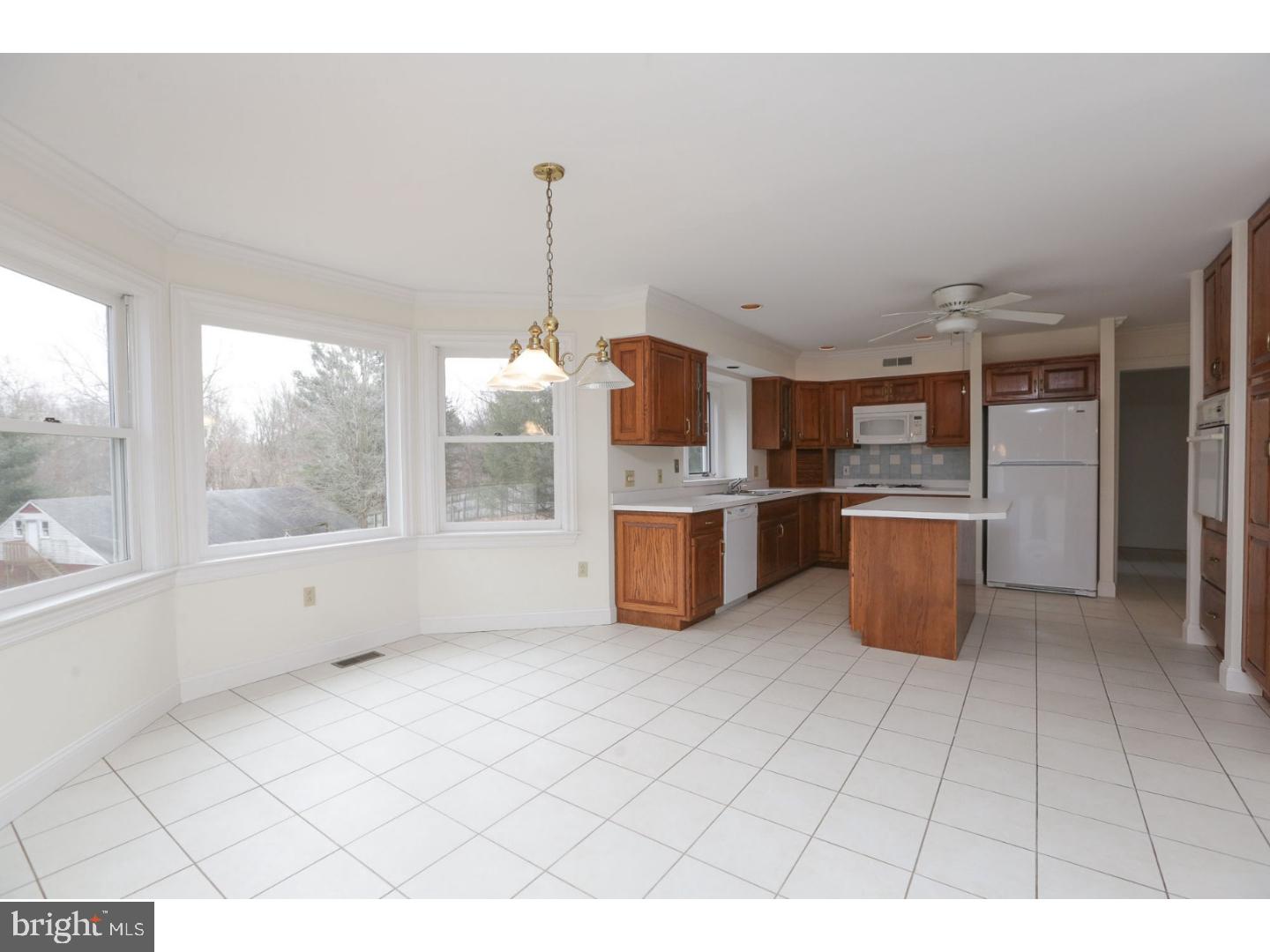 111 Grandview Road Downingtown, PA 19335 - Photo 8 of 25 Gallery Image 8