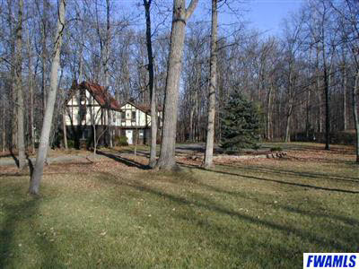 825 Gump Road East Fort Wayne, IN 46845 - Photo 2 of 8