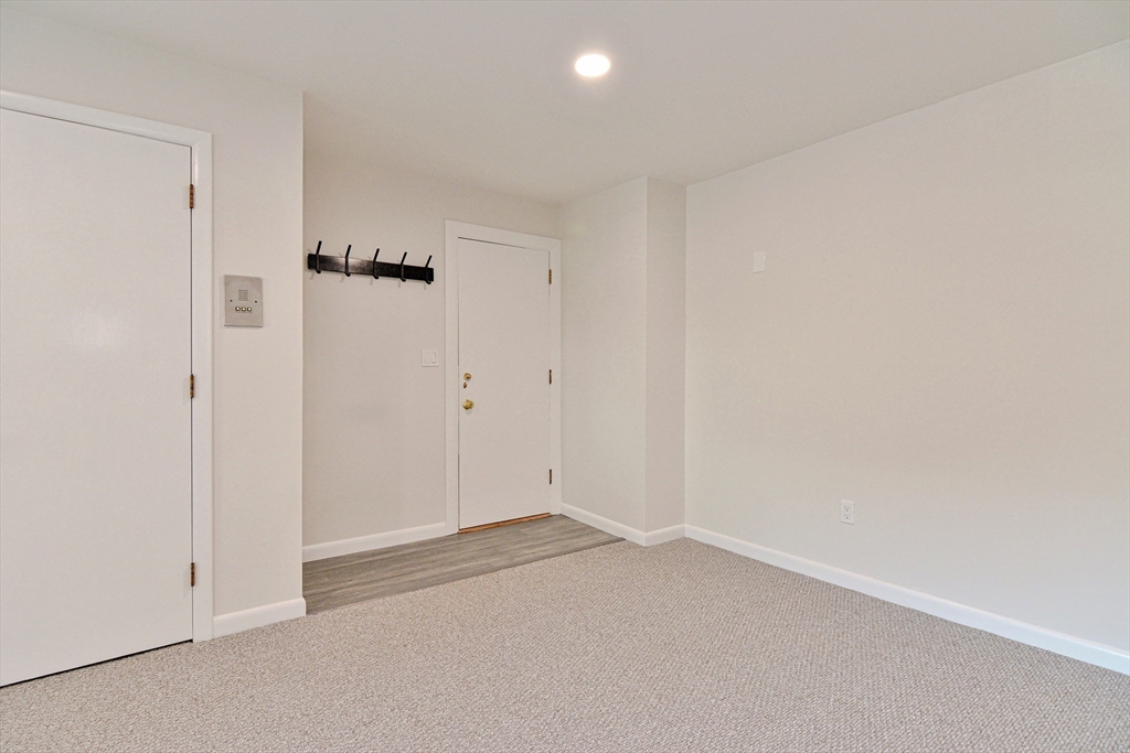 56 Jacqueline Road, Unit 10 Waltham, MA 02452 - Photo 24 of 30
