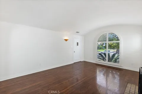 $3,500 | 5466 Templeton Street, Los Angeles, CA 90032