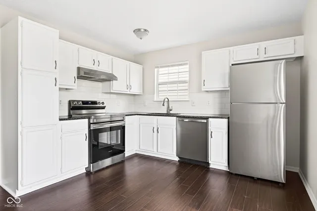 $299,000 | 4222 Village Trace Boulevard, Indianapolis, IN 46254