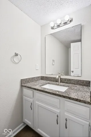 $299,000 | 4222 Village Trace Boulevard, Indianapolis, IN 46254