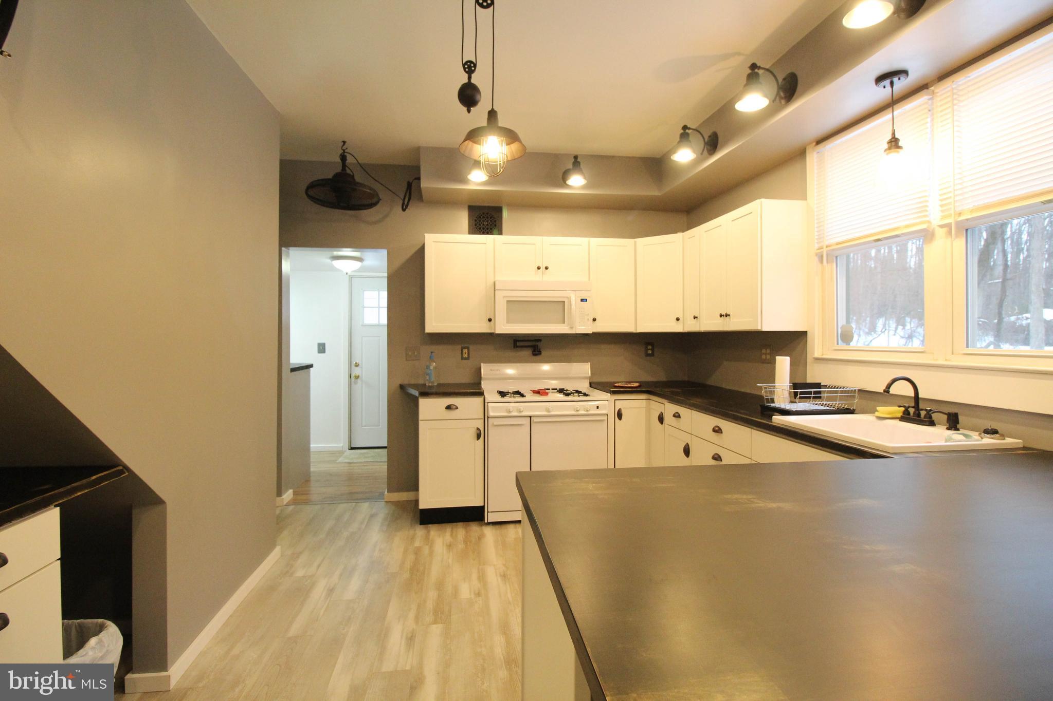 5605 Hawthorne Road La Plata, MD 20646 - Photo 7 of 38 Gallery Image 7