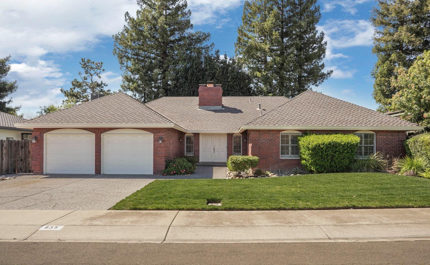 835 Kramer Drive Lodi, CA 95242 - Photo 2 of 49