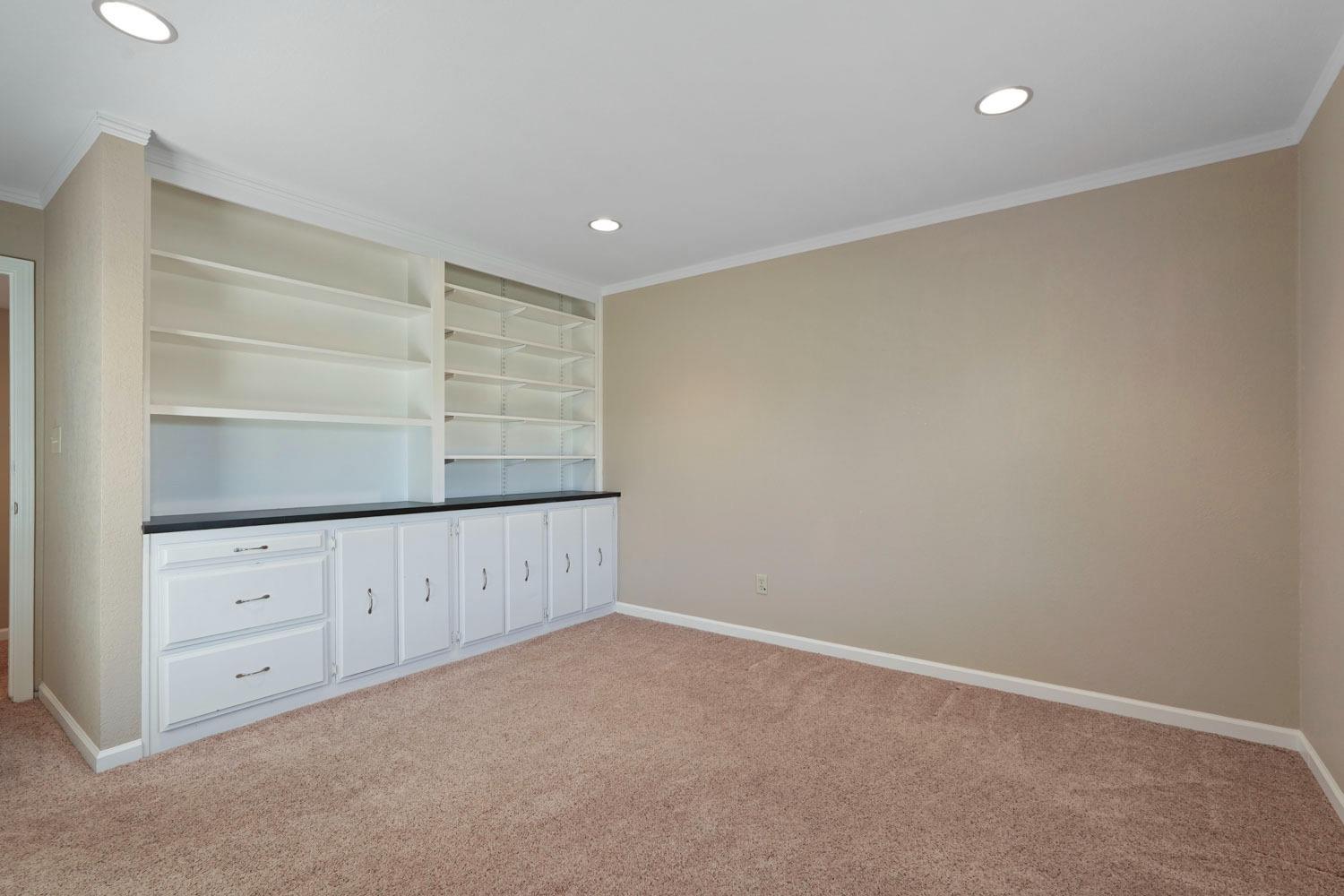 835 Kramer Drive Lodi, CA 95242 - Photo 25 of 49