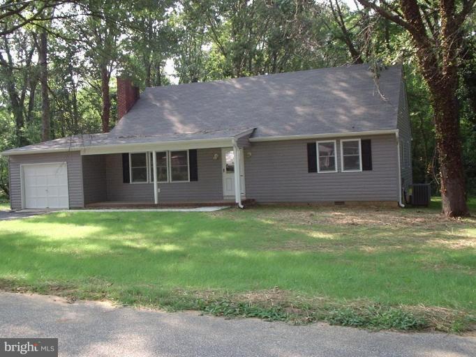 328 Queen Anne Road Pasadena, MD 21122 - Photo 1 of 2 Exterior (Main)