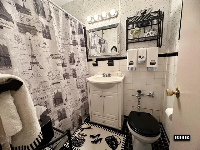 $259,000 | 2265 Gerritsen Avenue, Unit 3S | Marine Park