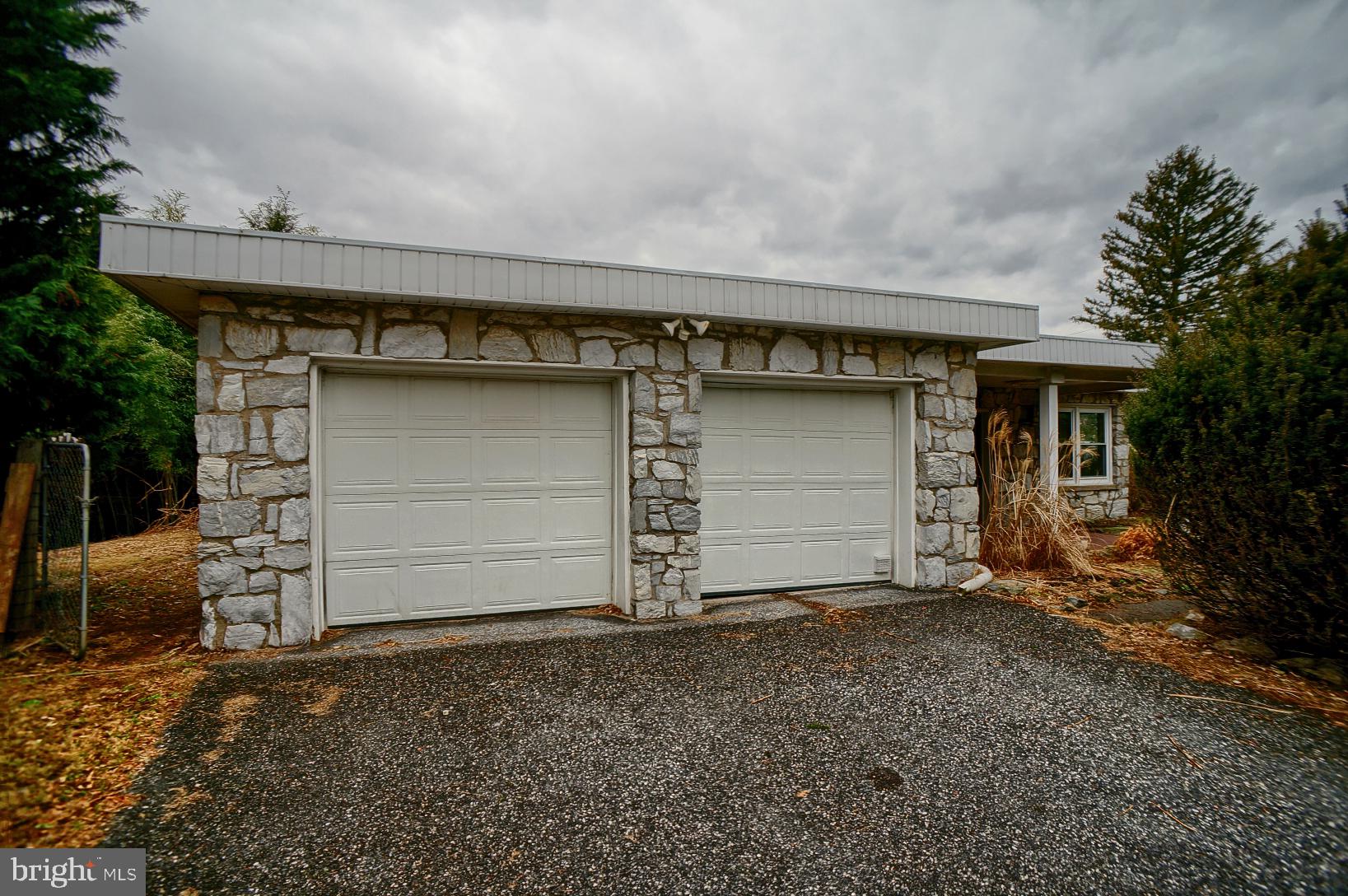 400 Summit Road New Cumberland, PA 17070 - Photo 13 of 21 Gallery Image 13