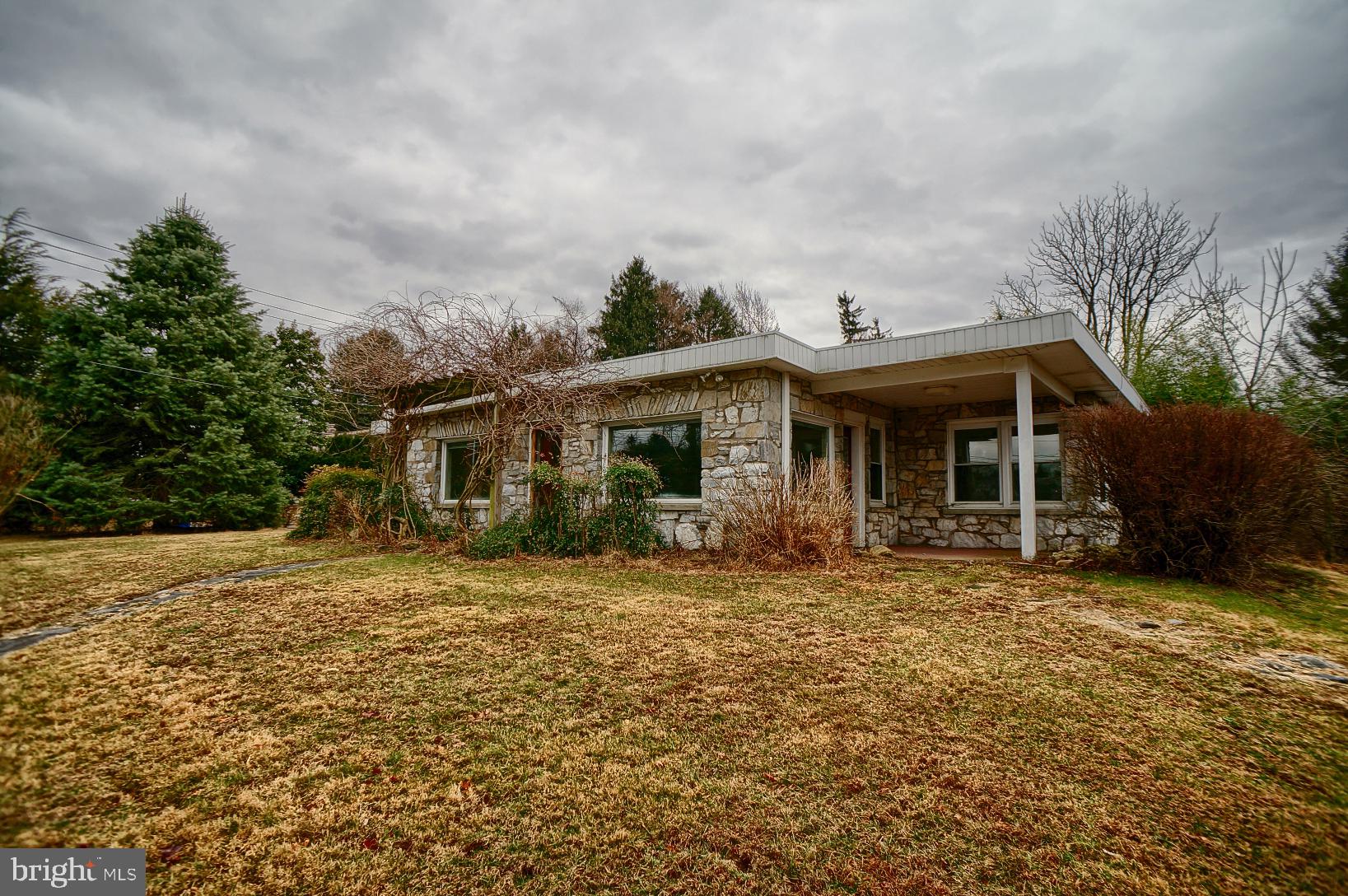 400 Summit Road New Cumberland, PA 17070 - Photo 15 of 21 Gallery Image 15