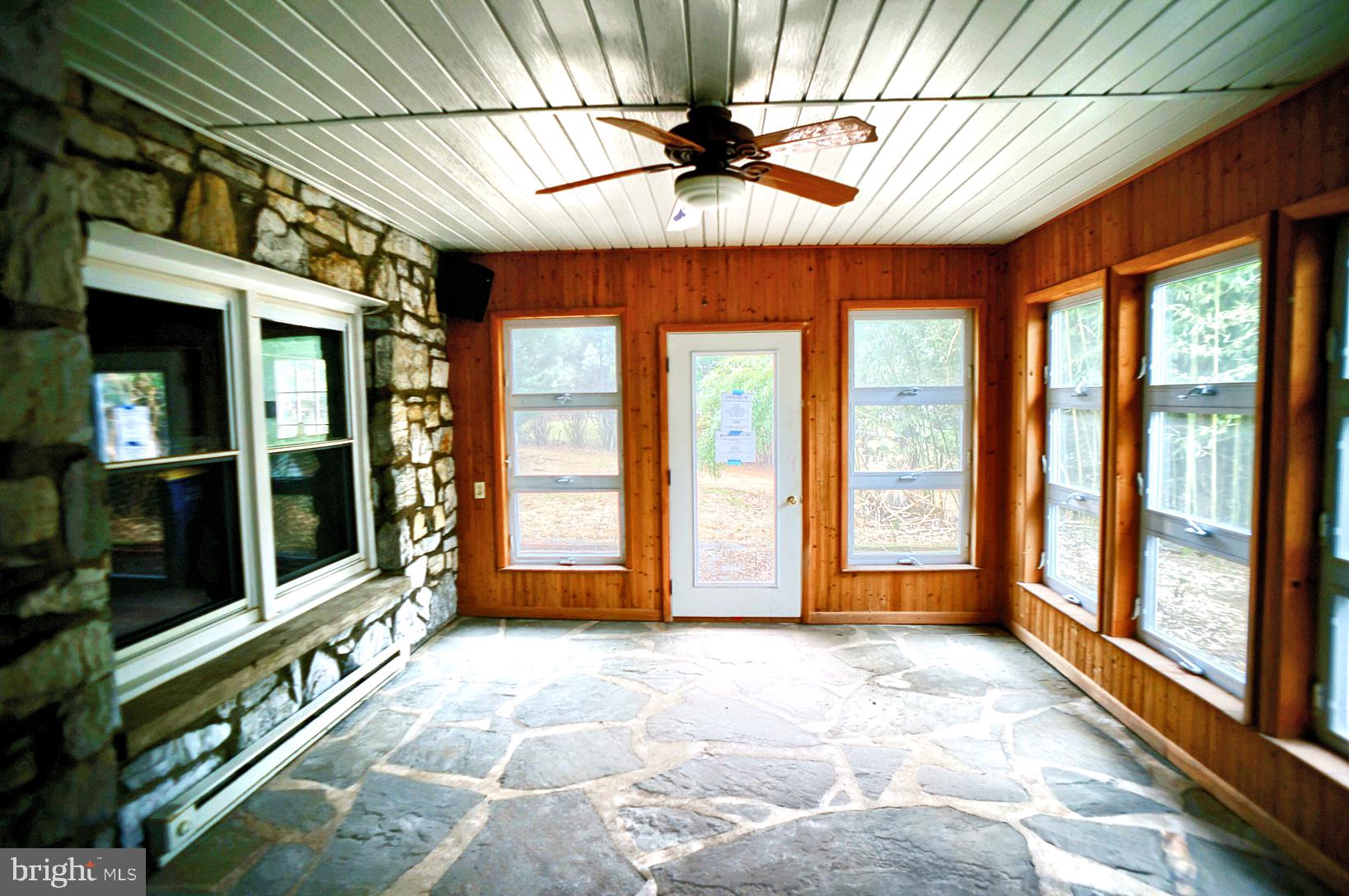 400 Summit Road New Cumberland, PA 17070 - Photo 7 of 21 Gallery Image 7