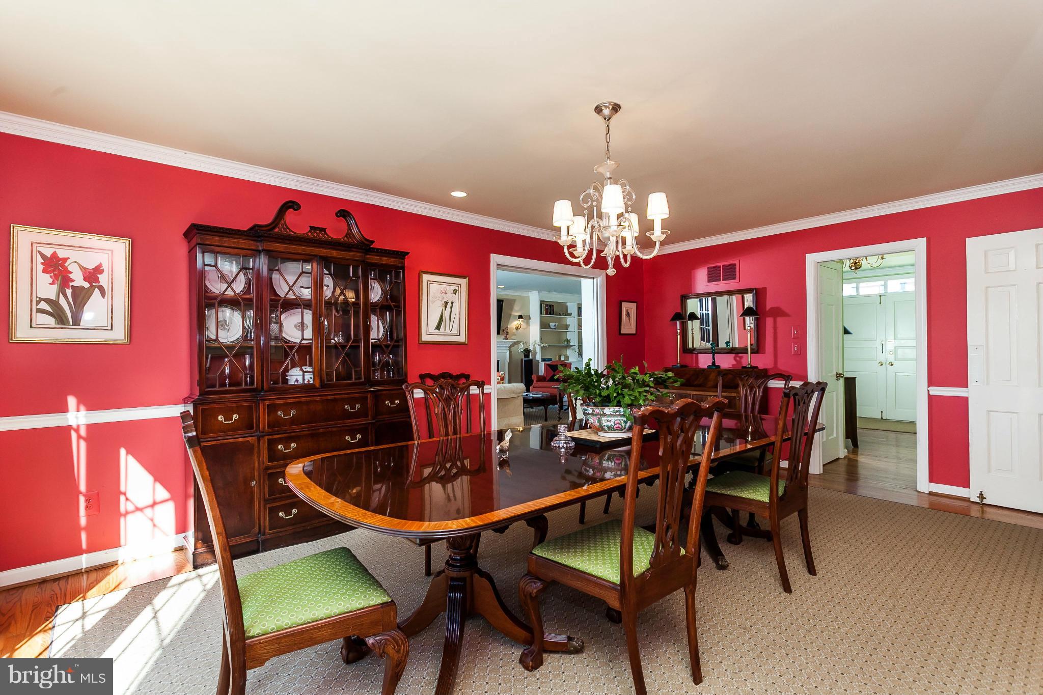 5812 Meadowood Road Baltimore, MD 21212 - Photo 8 of 30 Dining Room