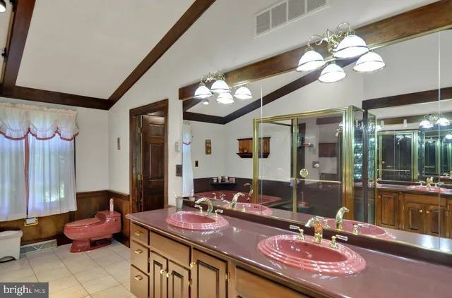 $839,000 | 6877 Old Highway 22, Bethel, PA 19507