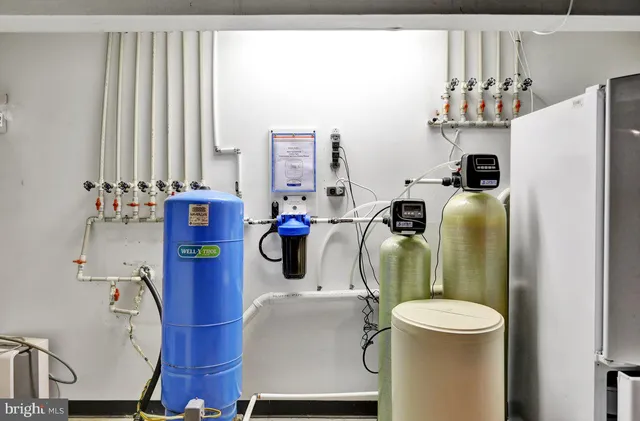 $839,000 | 6877 Old Highway 22, Bethel, PA 19507