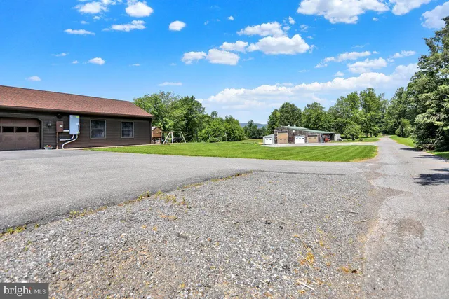 $839,000 | 6877 Old Highway 22, Bethel, PA 19507