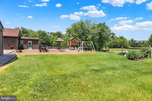 $839,000 | 6877 Old Highway 22, Bethel, PA 19507