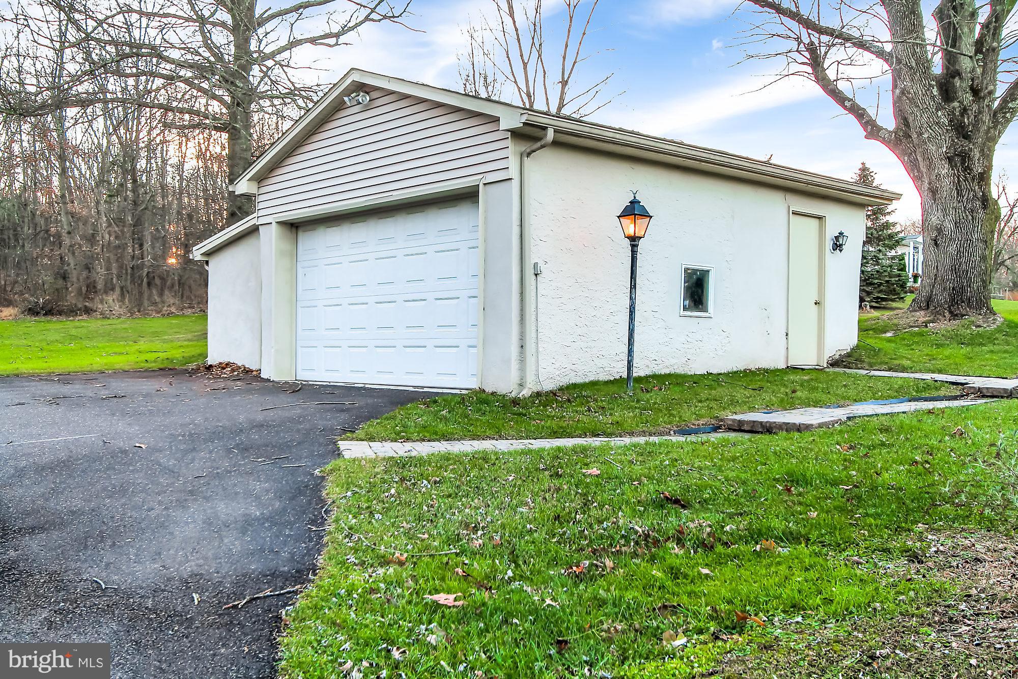 306 East Moyer Road Pottstown, PA 19464 - Photo 18 of 24 Oversized one car garage