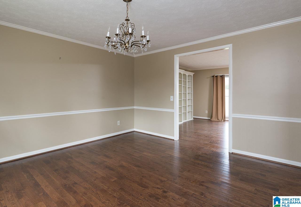 114 Hawthorne Street Talladega, AL 35160 - Photo 8 of 37