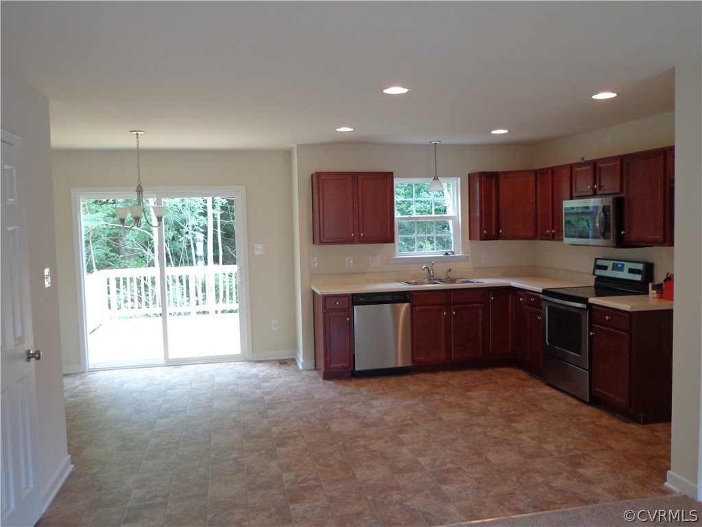 7154 Elkhardt Road Richmond, VA 23225 - Photo 2 of 10 Gallery Image 2