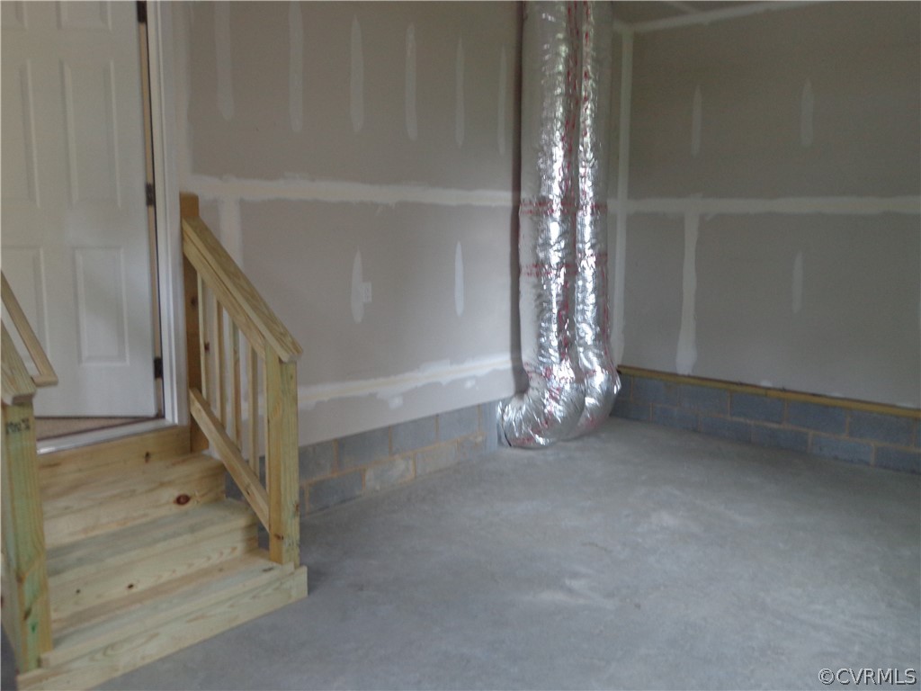 7154 Elkhardt Road Richmond, VA 23225 - Photo 4 of 10 Gallery Image 4