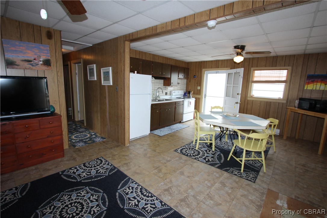 320 Chesapeake Shore Road Port Haywood, VA 23138 - Photo 17 of 46