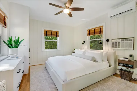 a view of a storage & utility room