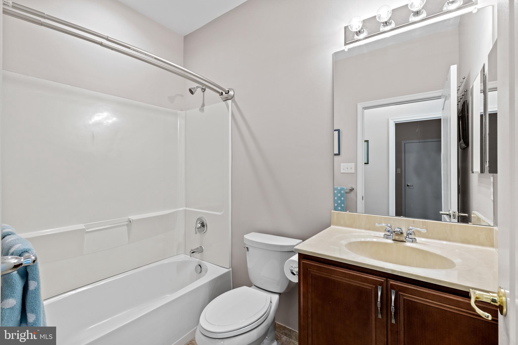 330 Heritage Loop Glassboro, NJ 08028 - Photo 17 of 38