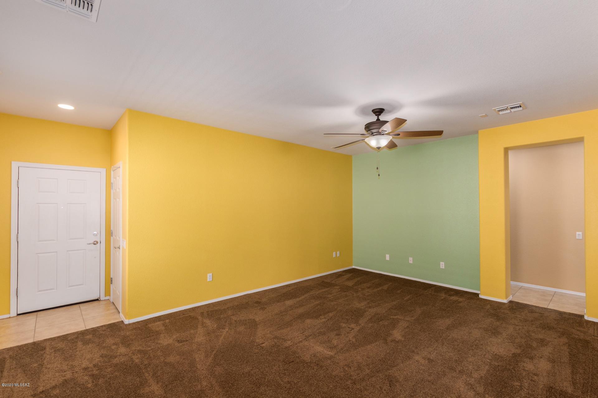 21130 East Treasure Road Red Rock, AZ 85145 - Photo 5 of 25