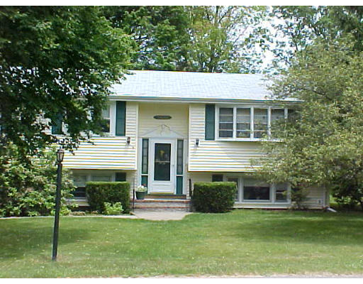 7 Fern Road Braintree, MA 02184 - Photo 1 of 19 Gallery Image 1