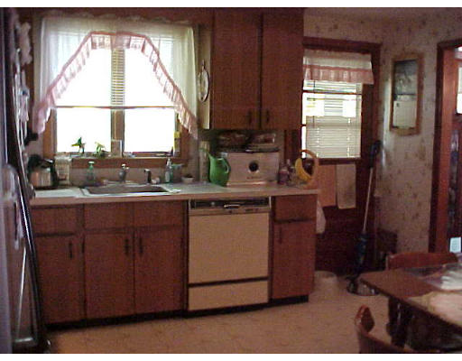 7 Fern Road Braintree, MA 02184 - Photo 12 of 19 Gallery Image 12