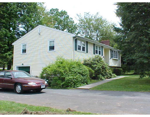 7 Fern Road Braintree, MA 02184 - Photo 3 of 19 Gallery Image 3
