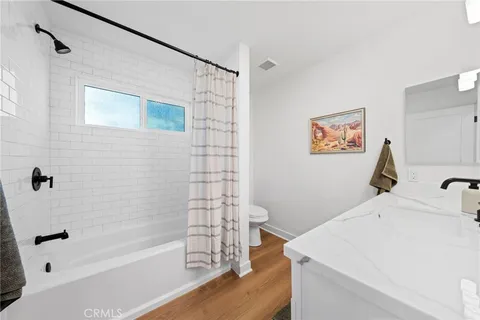 $1,250,000 | 101 Aspen Lane, Costa Mesa, CA 92627