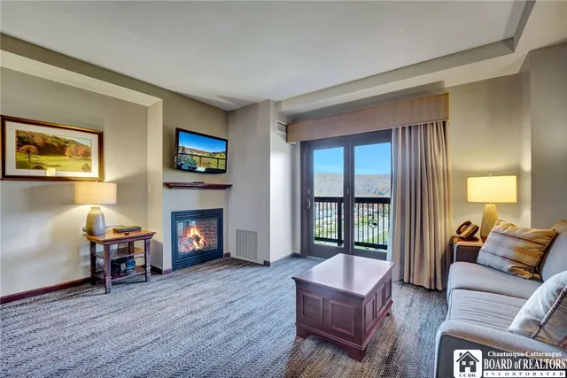 $77,900 | 4 Tamarack Drive, Unit 403, Ellicottville, NY 14731