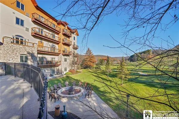 $77,900 | 401-403 Tamarack Drive, Unit 4, Ellicottville, NY 14731