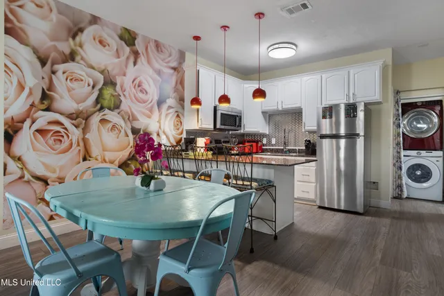 $220,000 | 1180 Century Oaks Drive, Unit A, Gulfport, MS 39507