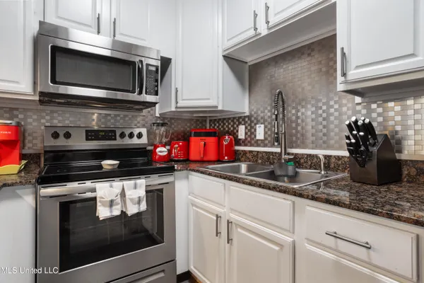 $220,000 | 1180 Century Oaks Drive, Unit A, Gulfport, MS 39507