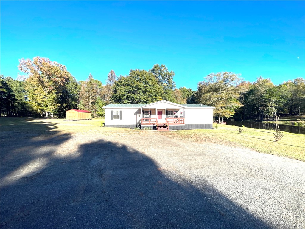 135 Murdock Road Belton, SC 29627 - Photo 3 of 43