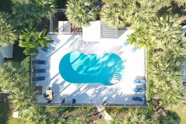 $1,800 | 1135 3rd Avenue, Unit 101, Vero Beach, FL 32960