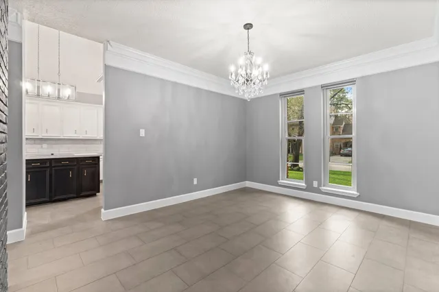 $3,900 | 31 Tanager Trail, The Woodlands, TX 77381