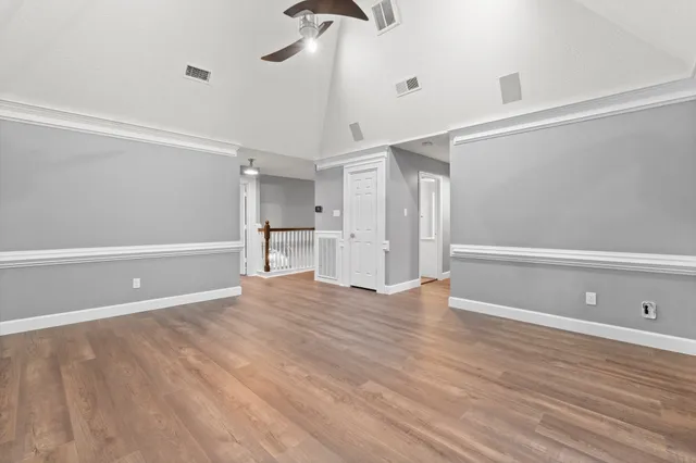 $3,900 | 31 Tanager Trail, The Woodlands, TX 77381