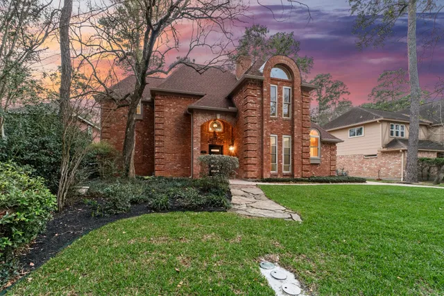 $3,900 | 31 Tanager Trail, The Woodlands, TX 77381