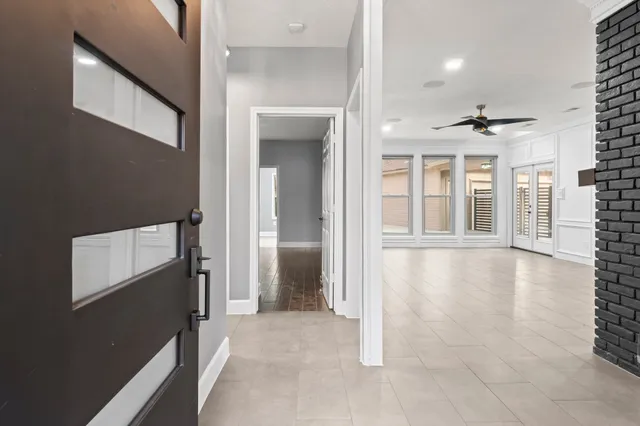 $3,900 | 31 Tanager Trail, The Woodlands, TX 77381