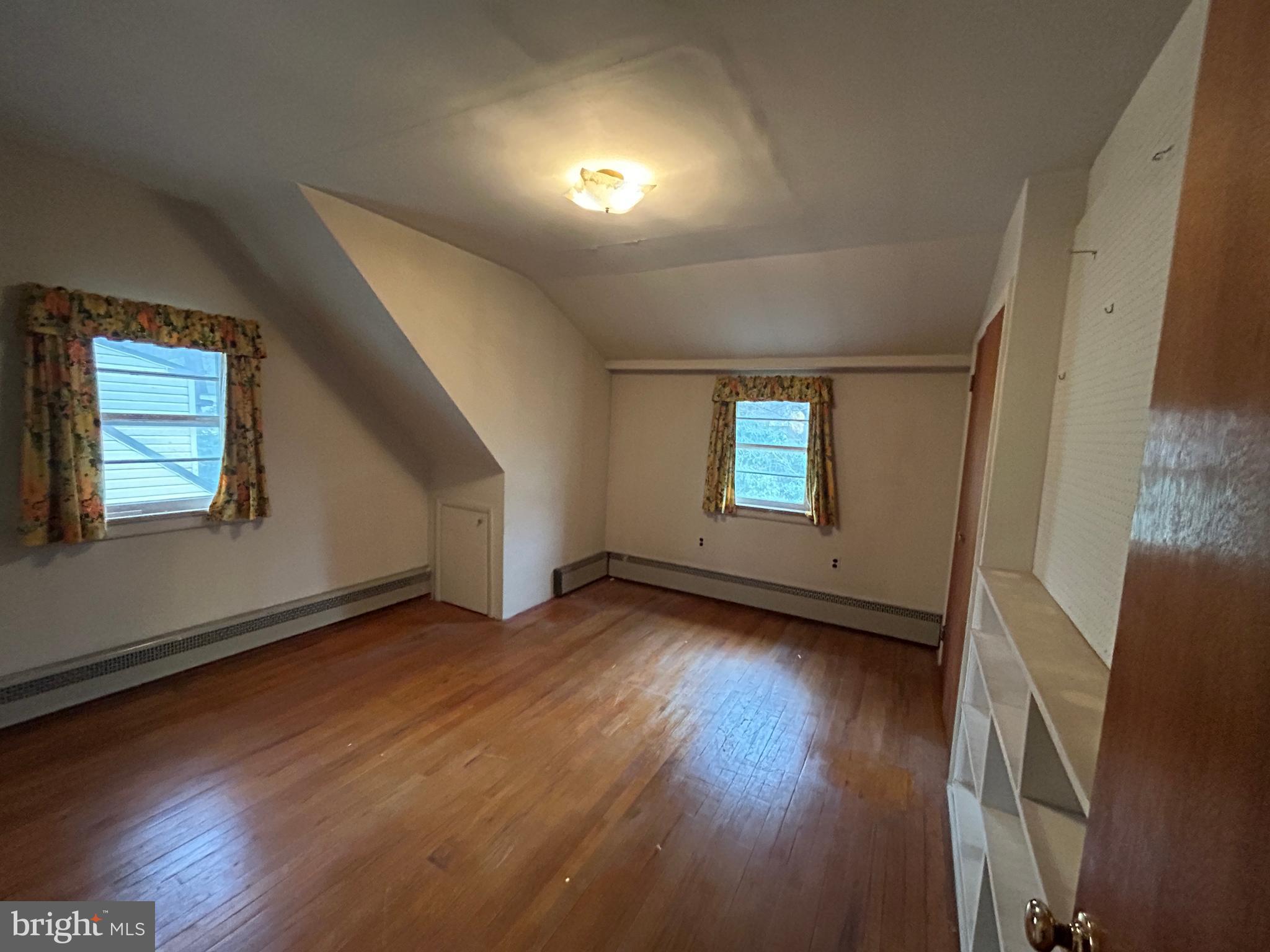 555 Edge Hill Road Glenside, PA 19038 - Photo 14 of 27 Gallery Image 14