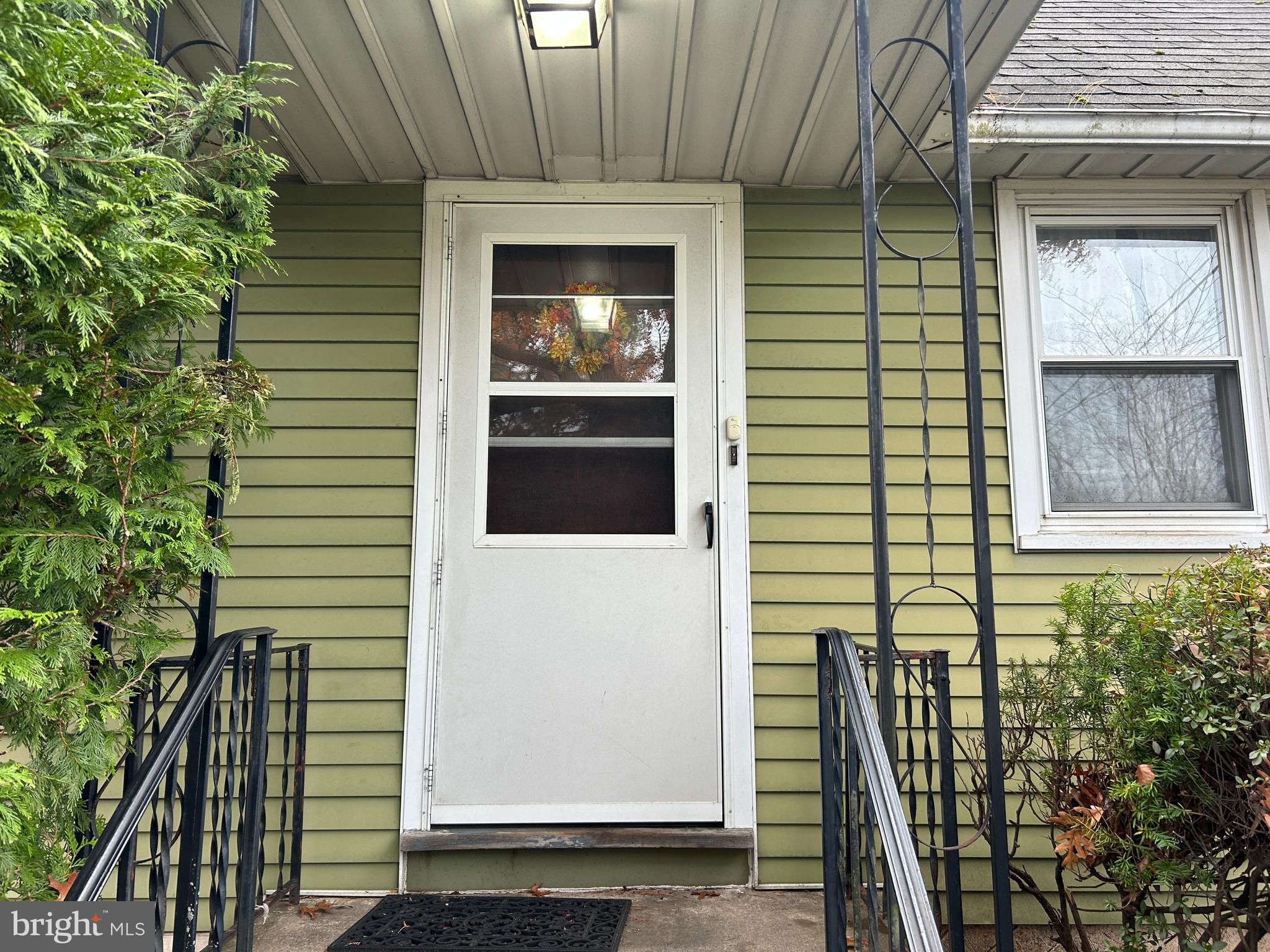 555 Edge Hill Road Glenside, PA 19038 - Photo 3 of 27 Gallery Image 3