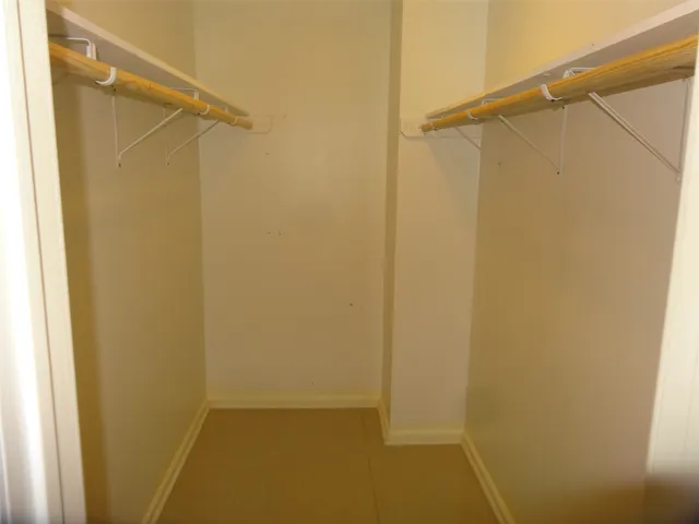 $1,900 | 1606 Quail Run, Brookshire, TX 77423