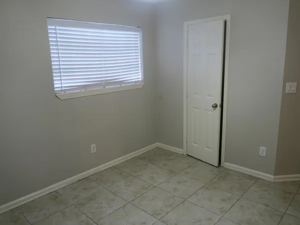 $1,900 | 1606 Quail Run, Brookshire, TX 77423