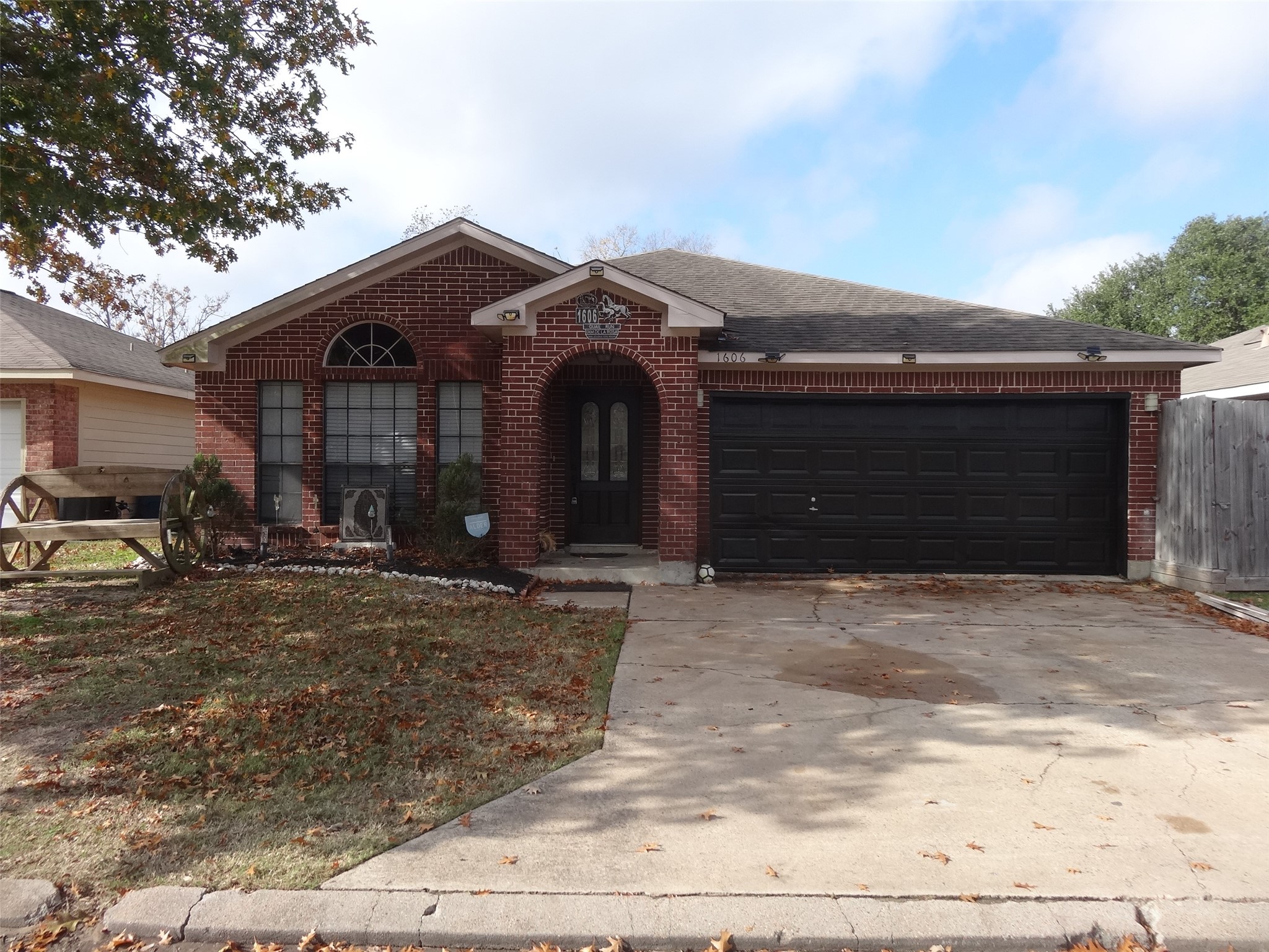 1606 Quail Run Brookshire, TX 77423 - Photo 2 of 20