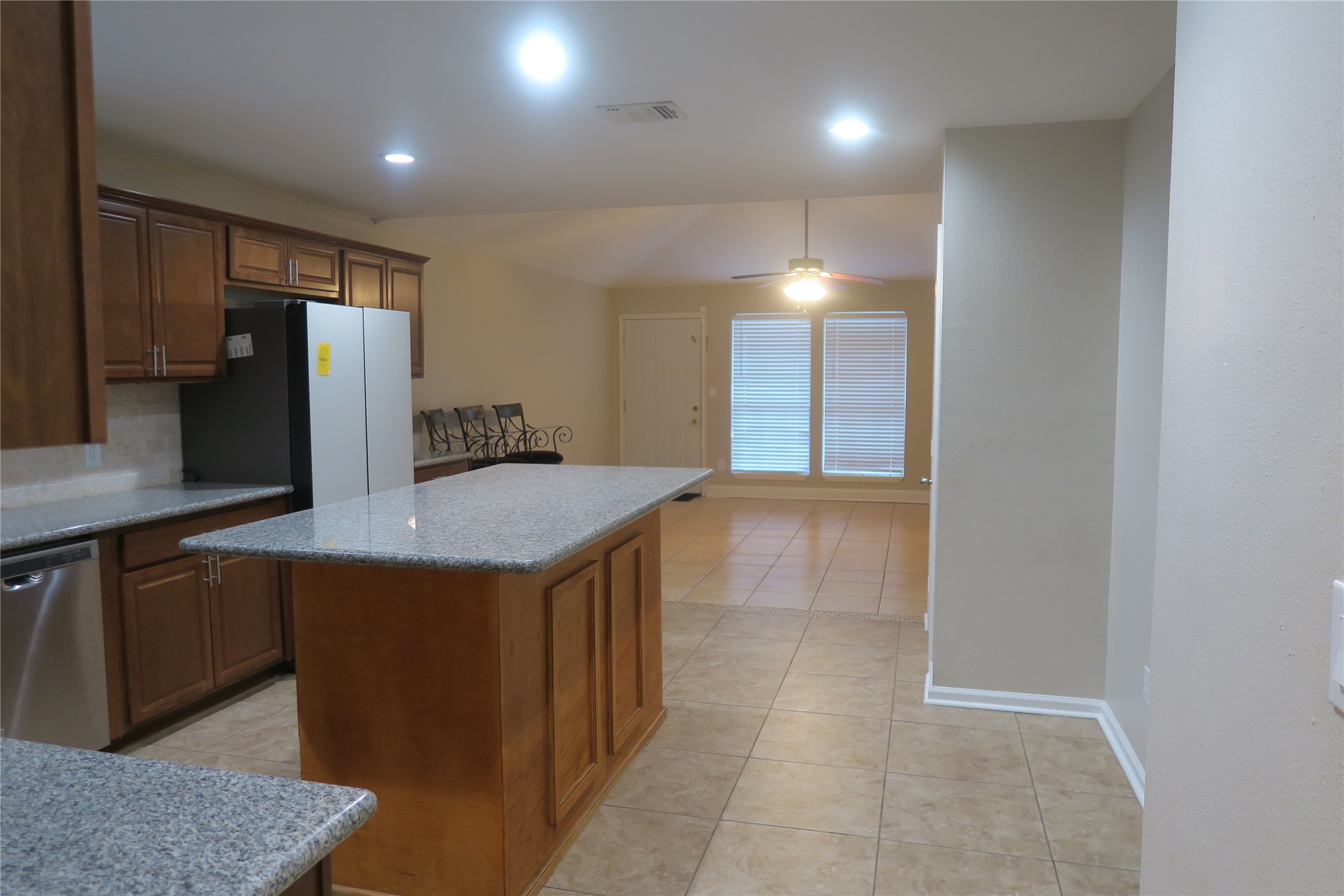 1606 Quail Run Brookshire, TX 77423 - Photo 3 of 20